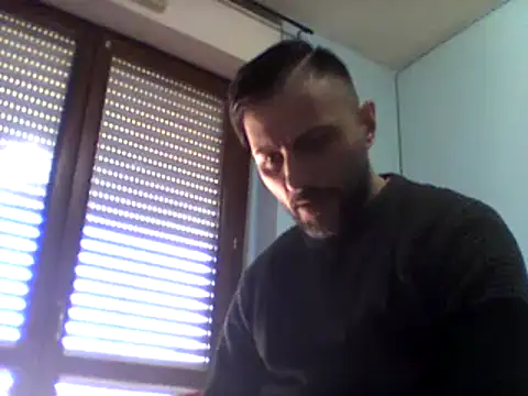 coppiasenzacensura online show from March 18, 2025, 12:17 pm