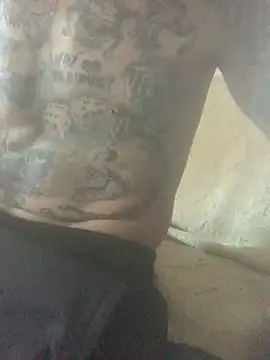 Snapshot of PIercingBoy38 chatting on March 8, 2025, 3:35 pm PIercingBoy38 online show from March 8, 2025, 3:35 pm