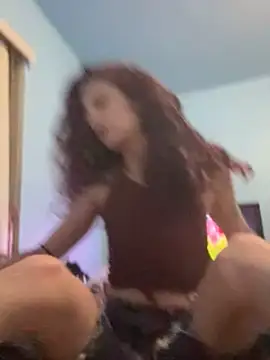 Snapshot of petiteDollface chatting on February 4, 2025, 1:02 am petiteDollface online show from February 4, 2025, 1:02 am