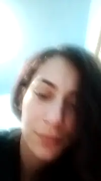 Snapshot of petiteDollface chatting on January 2, 2025, 9:33 am petiteDollface online show from January 2, 2025, 9:33 am