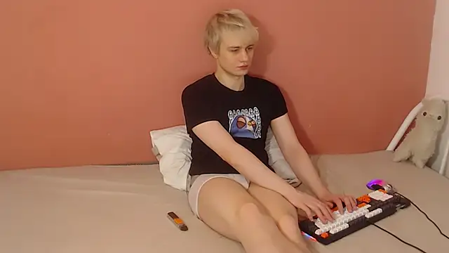 Oliver sweet  online show from March 20, 2026, 12:55 am