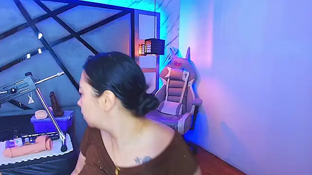 sayumi dirty online show from April 5, 2026, 2:13 pm