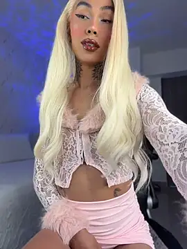Snapshot of Miss_sagitario chatting on June 12, 2026, 12:14 pm Miss sagitario online show from June 12, 2026, 12:14 pm