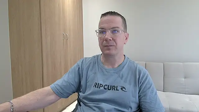 Snapshot of BrettJ81 chatting on February 20, 2026, 2:30 pm BrettJ81 online show from February 20, 2026, 2:30 pm