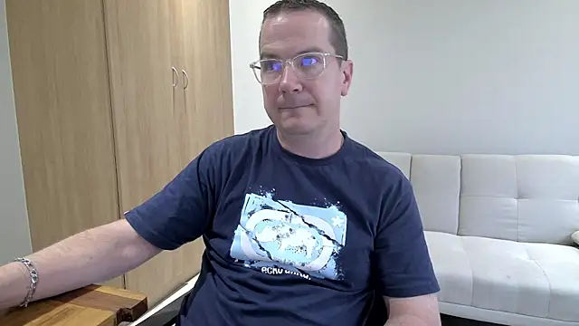 Snapshot of BrettJ81 chatting on February 8, 2026, 2:15 pm BrettJ81 online show from February 8, 2026, 2:15 pm