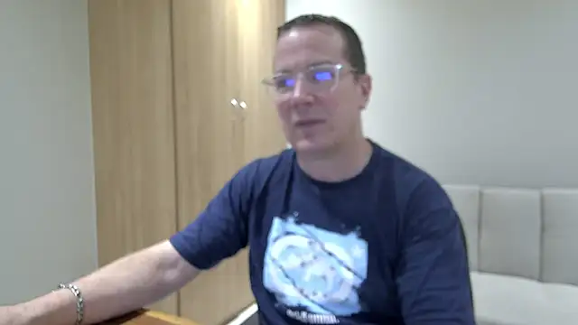 Snapshot of BrettJ81 chatting on January 10, 2026, 5:41 pm BrettJ81 online show from January 10, 2026, 5:41 pm