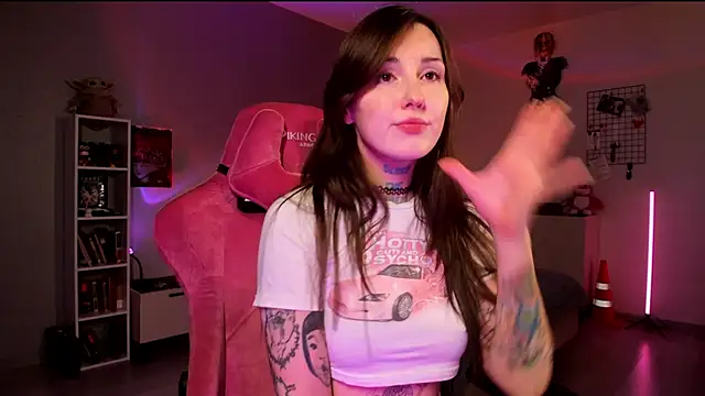 Snapshot of milky_cunt chatting on September 25, 2025, 4:18 am milky cunt online show from September 25, 2025, 4:18 am