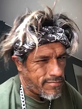 Snapshot of kvr27 chatting on November 19, 2025, 5:46 pm kvr27 online show from November 19, 2025, 5:46 pm