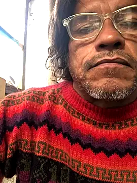 Snapshot of kvr27 chatting on October 6, 2025, 12:17 pm kvr27 online show from October 6, 2025, 12:17 pm