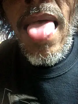 Snapshot of kvr27 chatting on October 27, 2025, 1:06 am kvr27 online show from October 27, 2025, 1:06 am