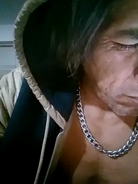 Snapshot of kvr27 chatting on September 28, 2025, 2:51 am kvr27 online show from September 28, 2025, 2:51 am