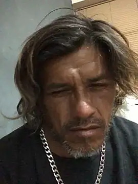 Snapshot of kvr27 chatting on November 17, 2025, 1:53 am kvr27 online show from November 17, 2025, 1:53 am