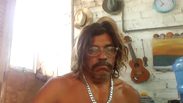 Snapshot of kvr27 chatting on June 27, 2026, 12:33 pm kvr27 online show from June 27, 2026, 12:33 pm