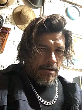 Snapshot of kvr27 chatting on November 5, 2025, 12:25 am kvr27 online show from November 5, 2025, 12:25 am