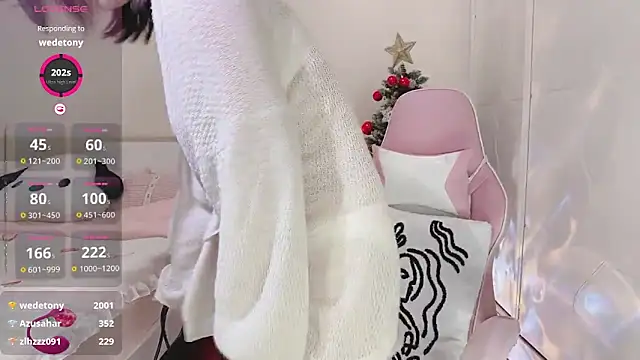 Dennielle- online show from February 13, 2025, 6:52 am