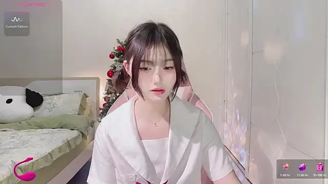 Dennielle- online show from January 30, 2025, 11:01 am