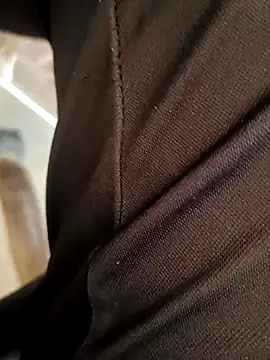 u wan me online show from December 4, 2025, 7:51 am