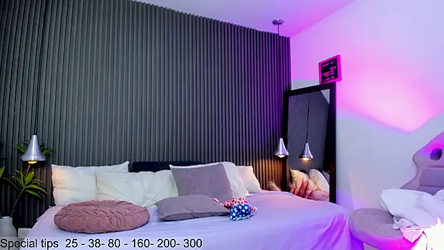 pervert lizza online show from February 11, 2026, 11:43 am