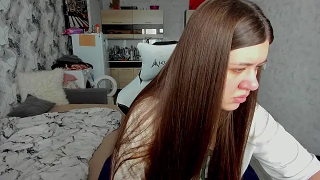 Lis Kollen online show from November 11, 2025, 8:20 am