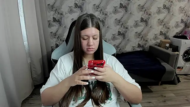 Snapshot of Lis_Kollen chatting on April 23, 2026, 12:29 pm Lis Kollen online show from April 23, 2026, 12:29 pm