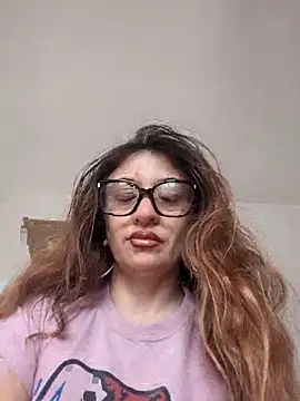 xgabyenlalunax online show from March 5, 2025, 4:35 pm