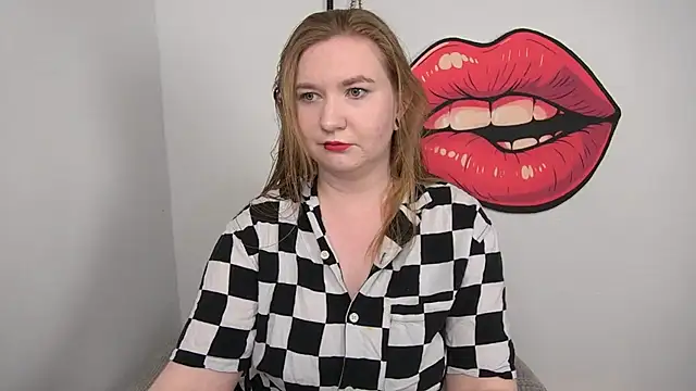 Snapshot of LaraDream chatting on November 16, 2025, 4:12 pm LaraDream online show from November 16, 2025, 4:12 pm