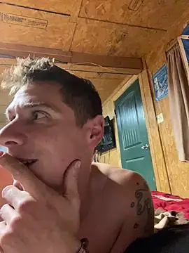 DillPie online show from December 5, 2025, 3:27 am