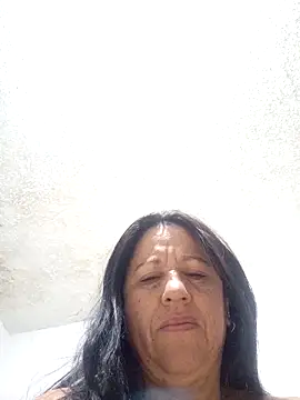 valeriapinter online show from April 6, 2026, 10:16 am