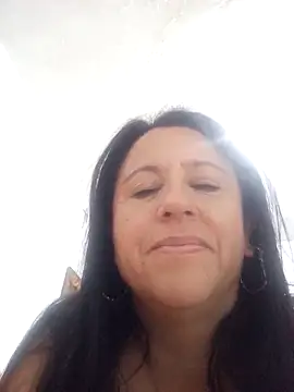 Snapshot of valeriapinter chatting on May 11, 2026, 3:40 pm valeriapinter online show from May 11, 2026, 3:40 pm