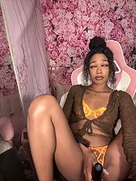 mismialove online show from April 19, 2026, 5:52 am