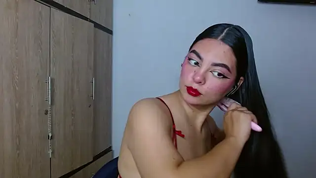 susan smith18 online show from July 22, 2026, 1:57 pm