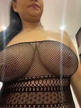 sofia xxx02 online show from May 8, 2026, 12:09 pm