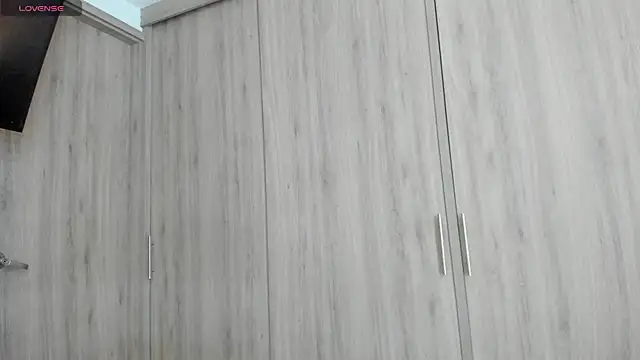 Snapshot of nelumbonucifera chatting on January 17, 2025, 1:25 am nelumbonucifera online show from January 17, 2025, 1:25 am