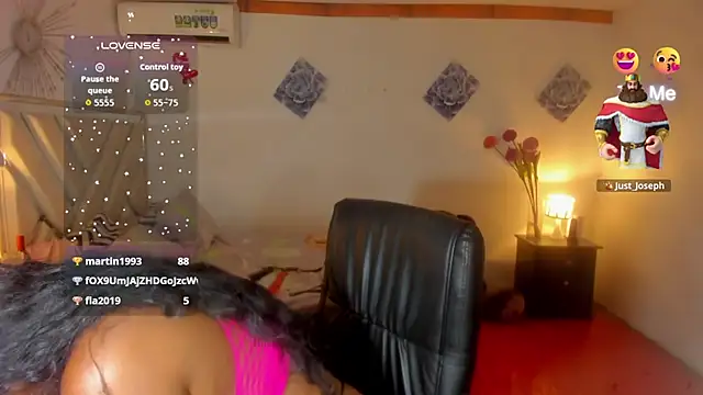 Snapshot of Miagrace chatting on May 27, 2026, 1:48 am Miagrace online show from May 27, 2026, 1:48 am