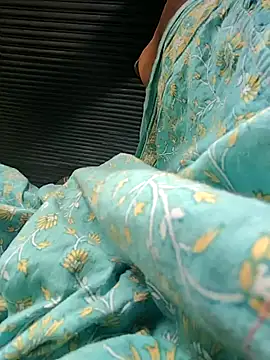 Snapshot of Kolkata___Boy chatting on October 19, 2025, 4:04 am Kolkata   Boy online show from October 19, 2025, 4:04 am