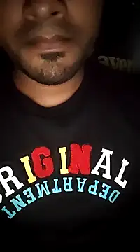 Snapshot of Kolkata___Boy chatting on December 17, 2024, 1:05 pm Kolkata   Boy online show from December 17, 2024, 1:05 pm