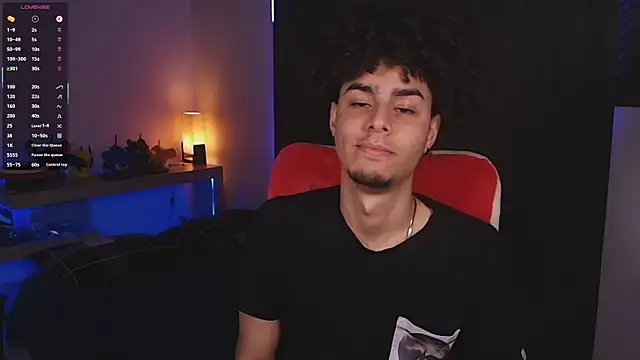 Snapshot of bigryann23 chatting on October 5, 2025, 10:55 pm bigryann23 online show from October 5, 2025, 10:55 pm