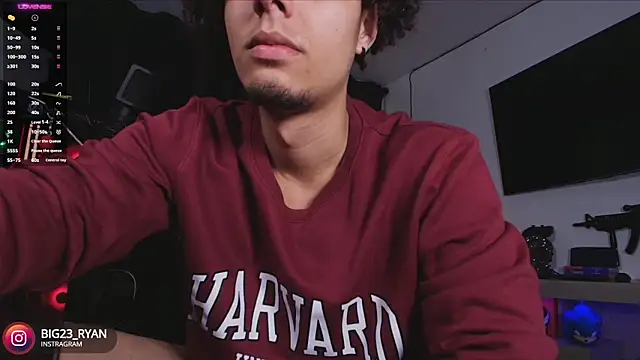 Snapshot of bigryann23 chatting on March 9, 2025, 1:56 am bigryann23 online show from March 9, 2025, 1:56 am