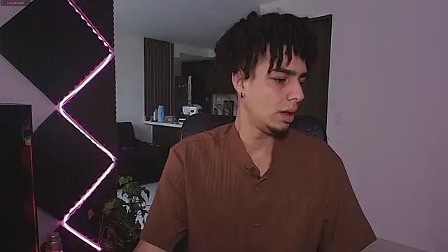 bigryann23 online show from December 1, 2025, 9:04 pm