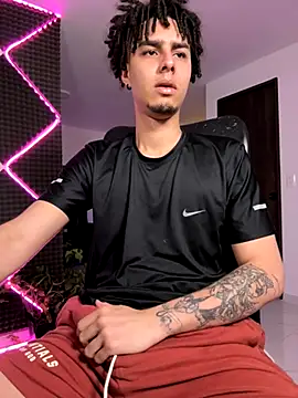 bigryann23 online show from November 26, 2025, 3:28 am